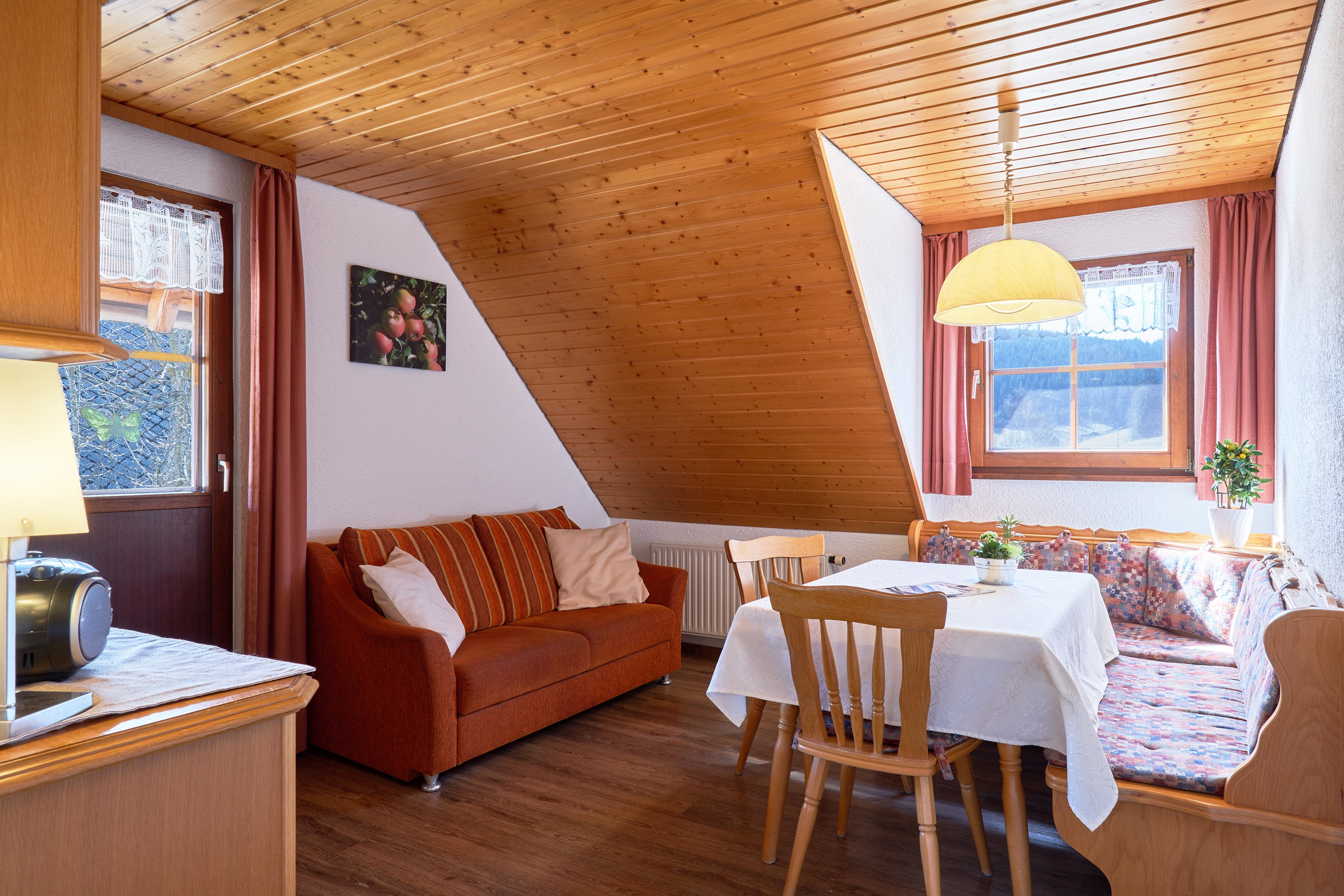 Wohnbereich Ferienwohnung Raublick