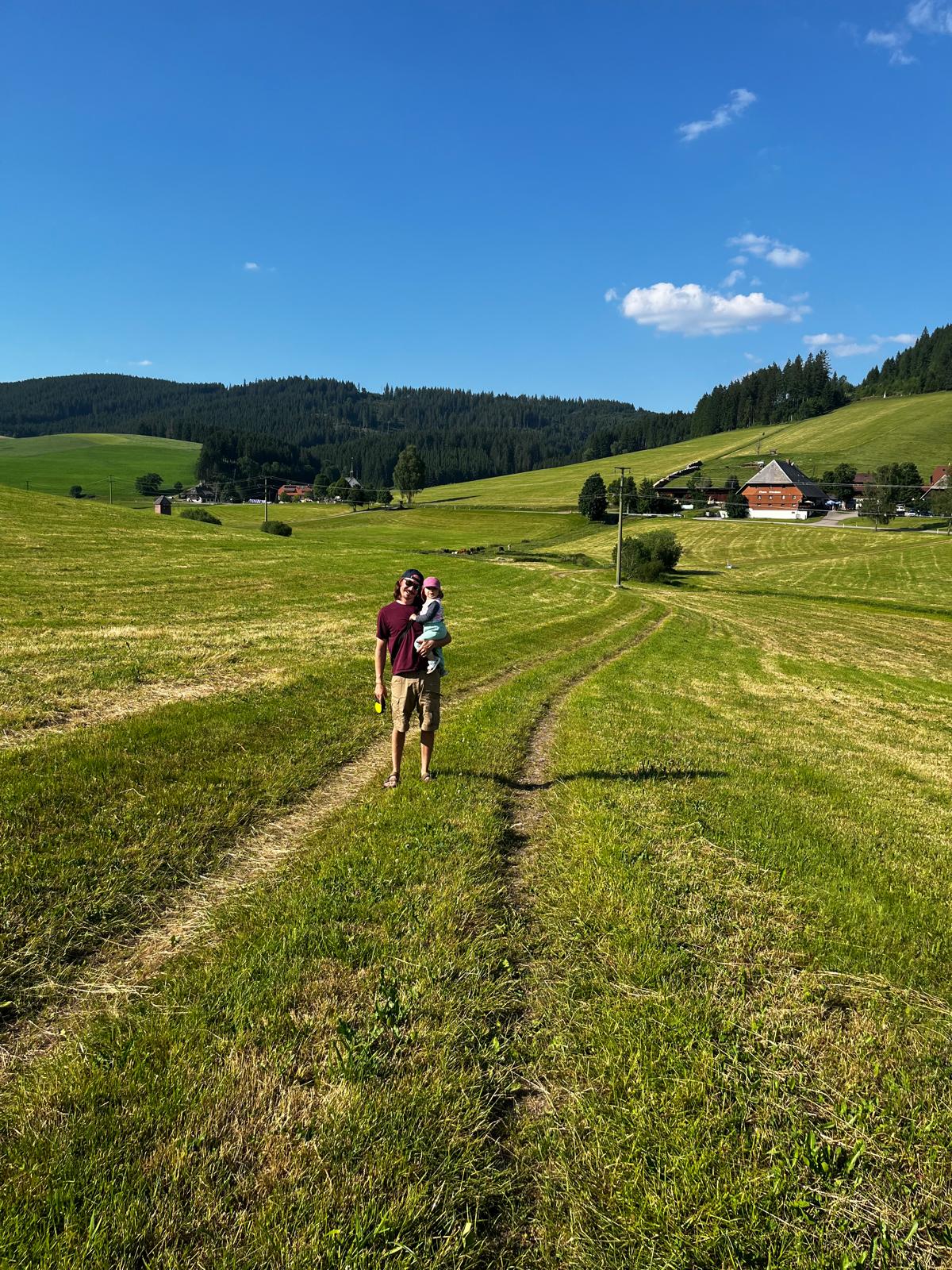 Spielplatz und Liegewiese beim Oberen Wirtshaus